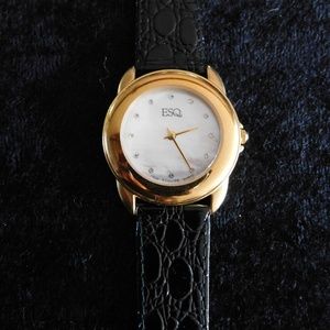 Esquire Watch with Black leather band!